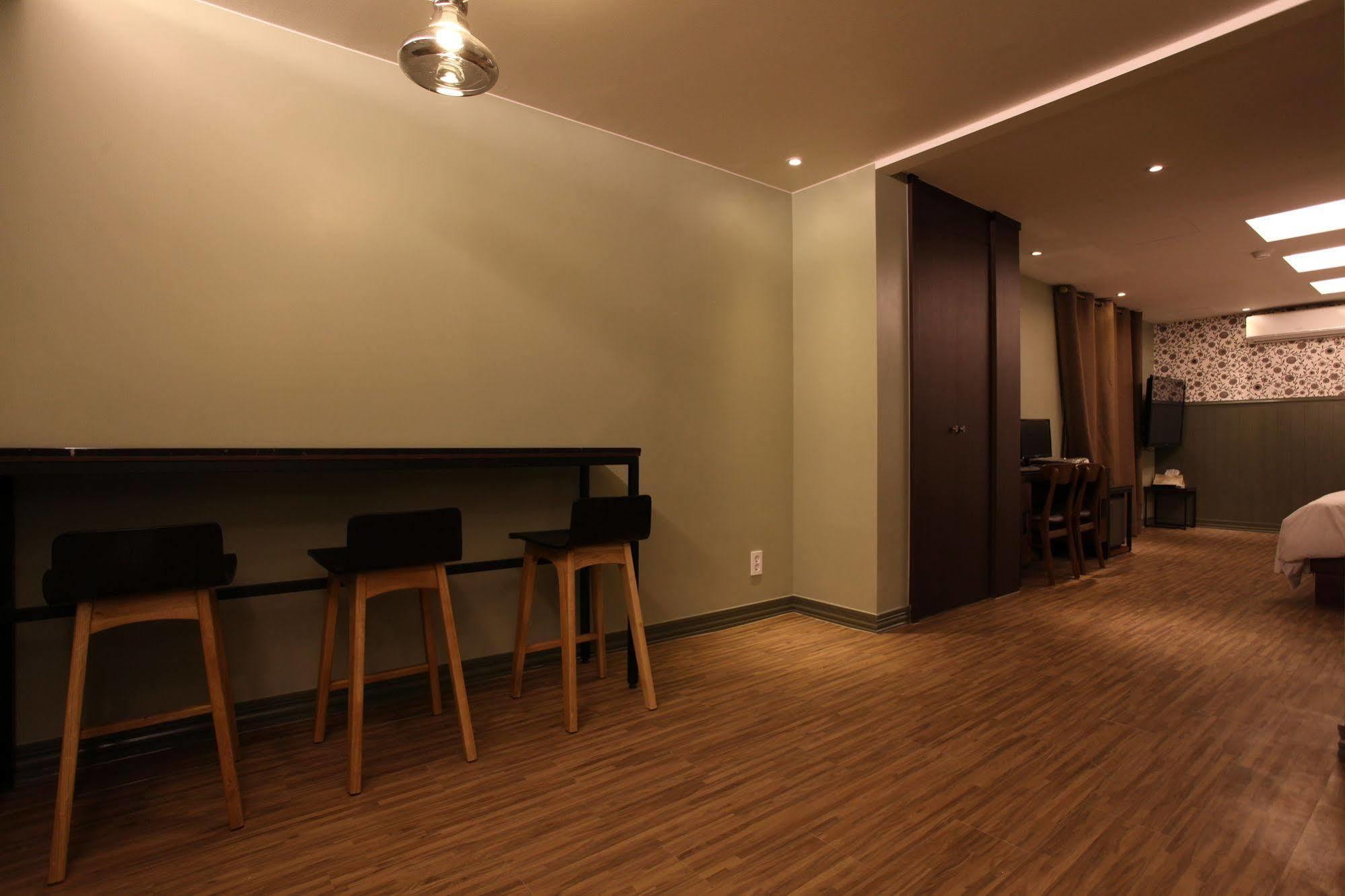 Lin Hotel Seoul Exterior photo